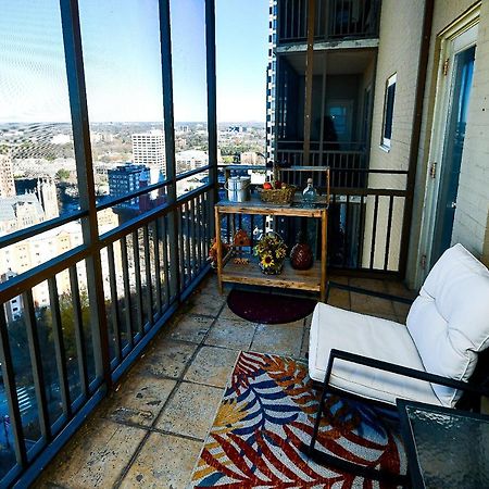 Modern Designed Dtwn Condo With A 99 Percent Walk Score アトランタ エクステリア 写真