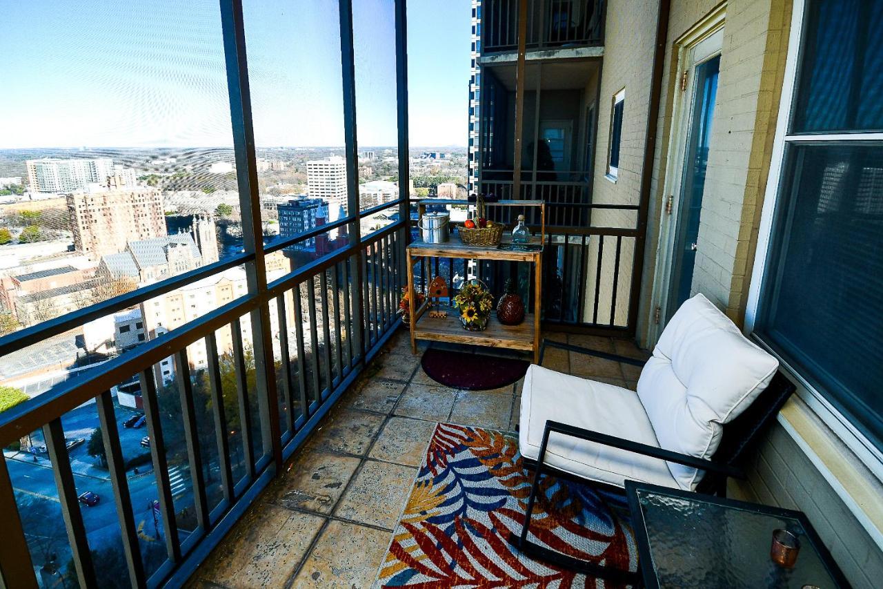 Modern Designed Dtwn Condo With A 99 Percent Walk Score アトランタ エクステリア 写真
