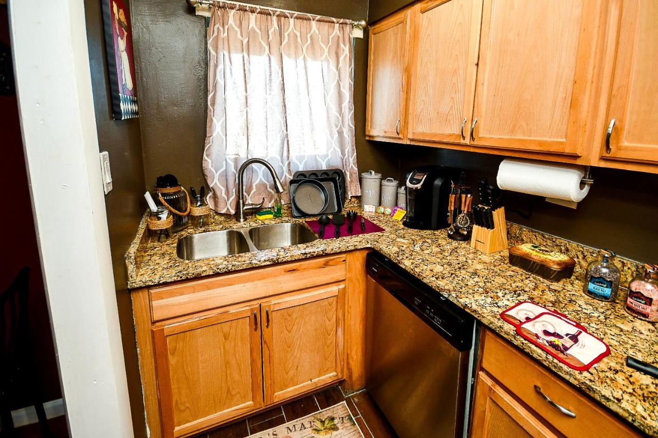 Modern Designed Dtwn Condo With A 99 Percent Walk Score アトランタ エクステリア 写真